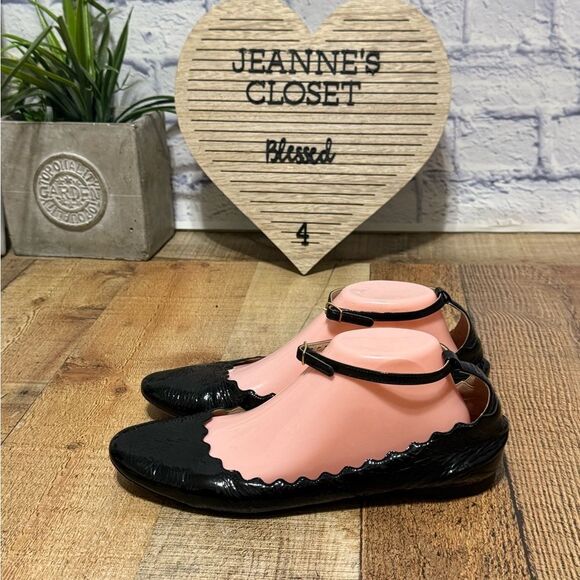 Chloé
Patent Leather Scalloped Accent Ballet Flats 40 - Picture 10 of 11